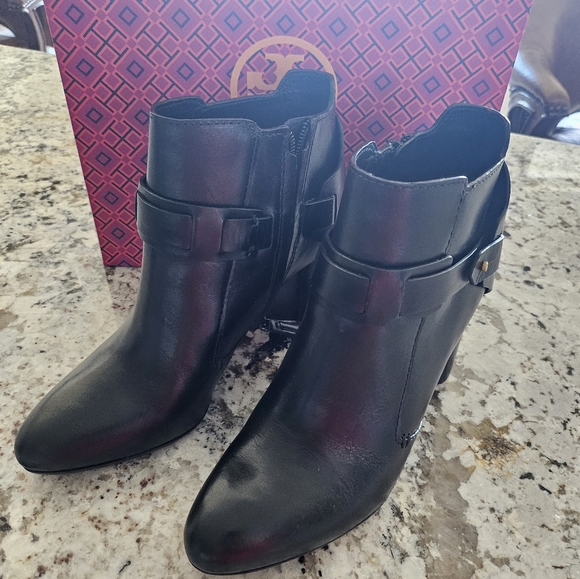 Tory Burch Colton Bootie - Picture 2 of 11